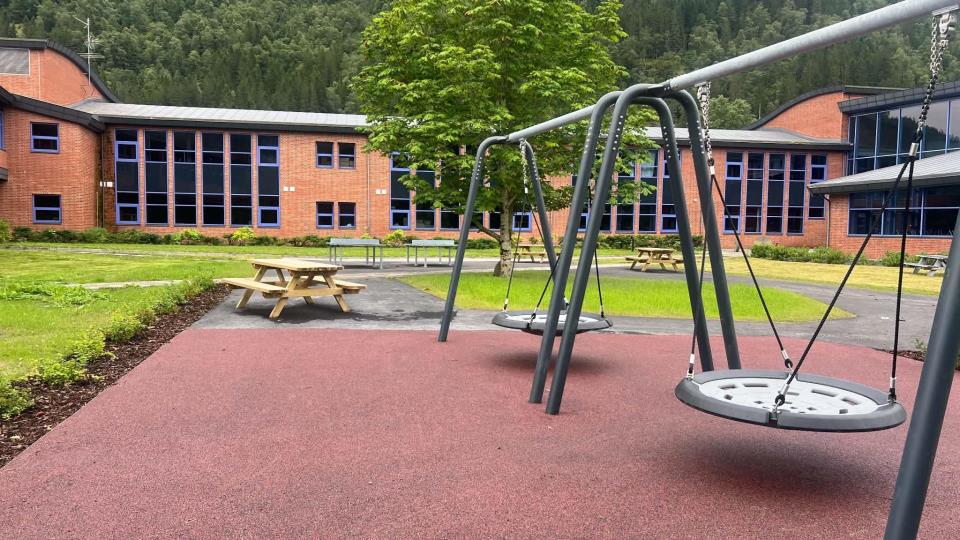 Lenkje til artikkel: Sjå bilde frå nye Førde ungdomsskule