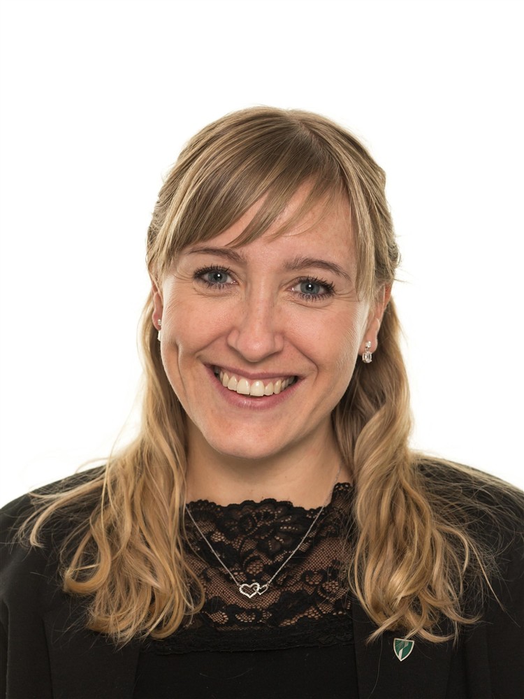 Sara Marie Horsevik , AP - Klikk for stort bilete